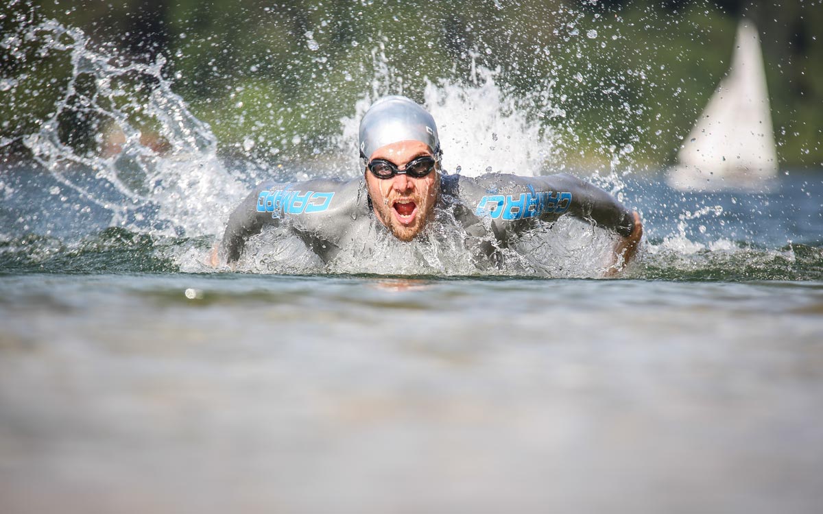 Athlete wears Camaro X-Pulsor Pro suit while swimming